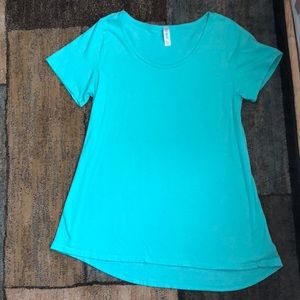 LuLaRoe classic tee